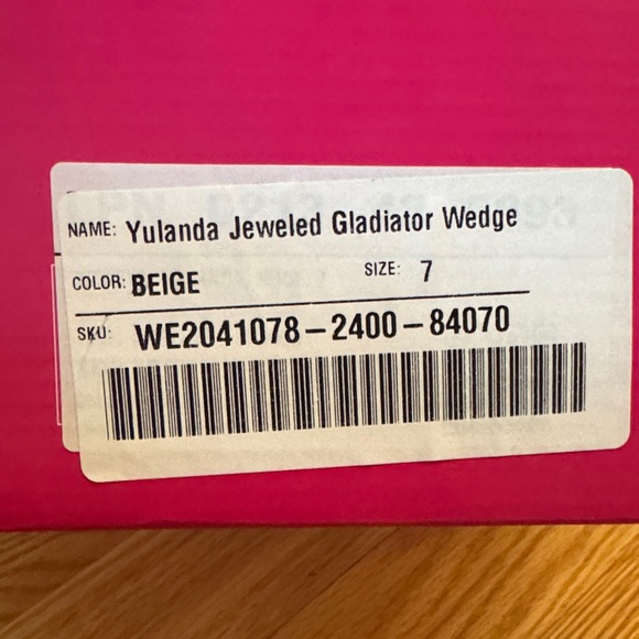 Yulanda Jeweled Gladiator Wedge Women's Sandals - Picture 2 of 8